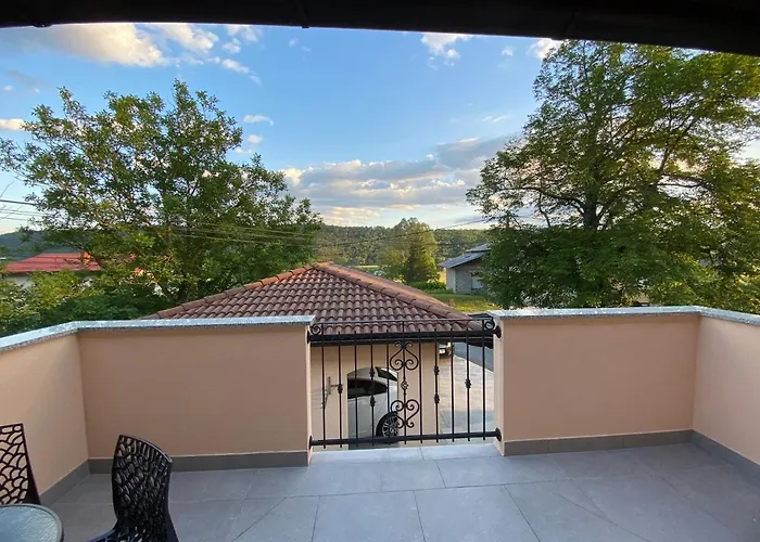 Privatunterkunft Greg's Ilirska Bistrica